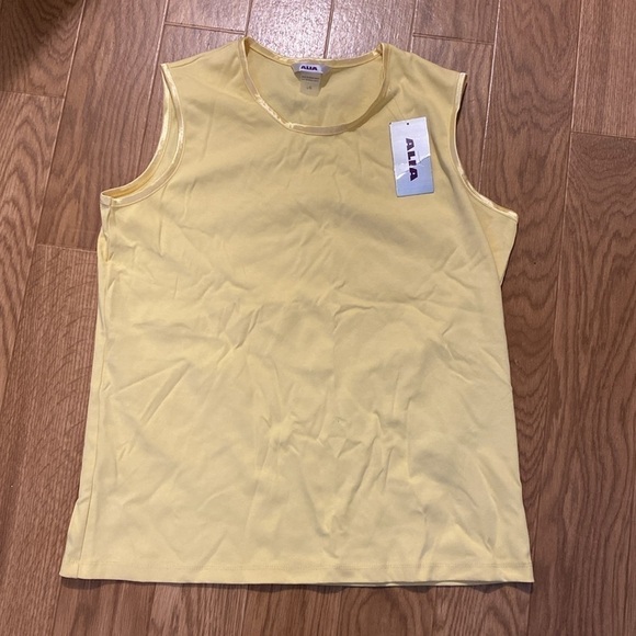 Alia Missy  Buttercup Sleeveless Blouse (Size Large) NWT - Picture 3 of 7